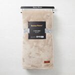Premium 150x200cm Heavyweight Flannel Plush Throw Blanket – 350GSM Camel Microfiber Fleece Bed Blanket (Model BL08-2D) - Image 2