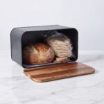 Danny Home Black Iron Bread Box with Acacia Wood Magnetic Lid (ZYB224) - Image 2
