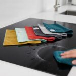 High-Performance 30x40cm Microfiber Cleaning Cloth Value Pack with Ultra-Absorbent Lint-Free Weave and Multi-Surface Versatility (DM23-143) - Image 2