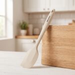 Danny Home 20.5cm Silicone Mini Spatula – Compact Heat-Resistant Pastry Scraper (DH3590-WHITE) - Image 2
