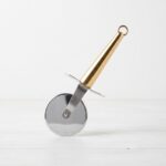 19cm Stainless Steel Rotary Pizza Cutter Wheel with Elegant Gold Handle - DH3367-GOLD - Image 2